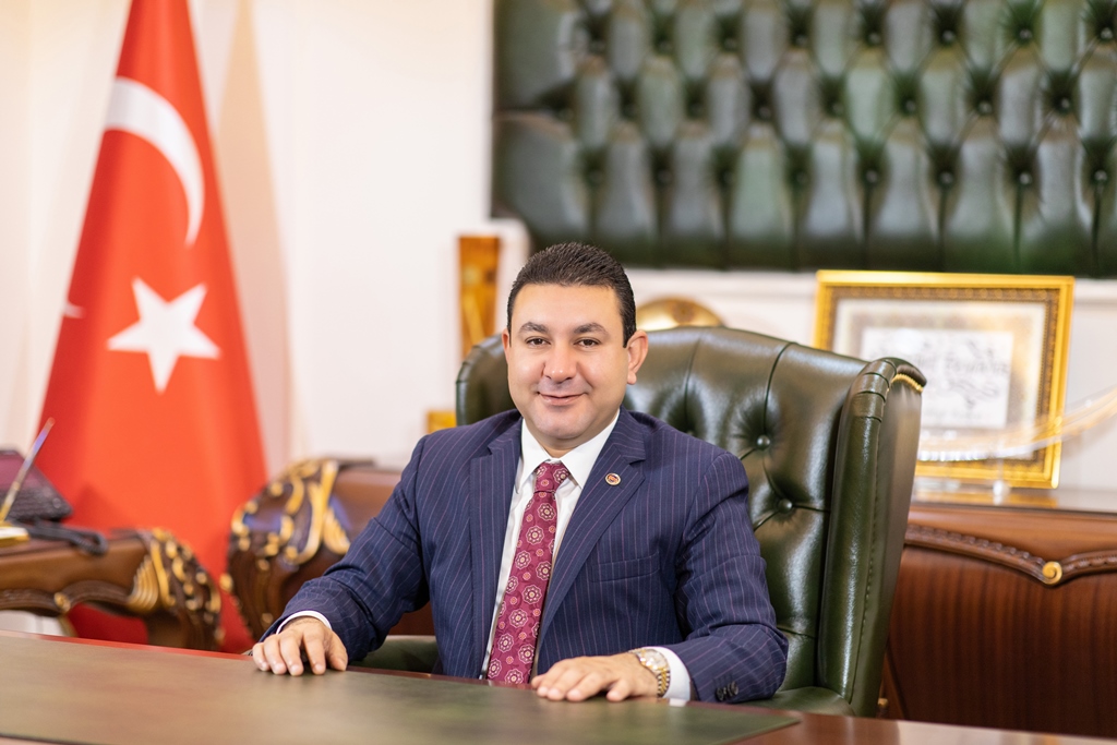 BAŞKAN ÖZYAVUZ: ŞANLI KENTİMİZİN DÜŞMAN İŞGALİNDEN KURTULUŞUNUN 105. YILI KUTLU OLSUN